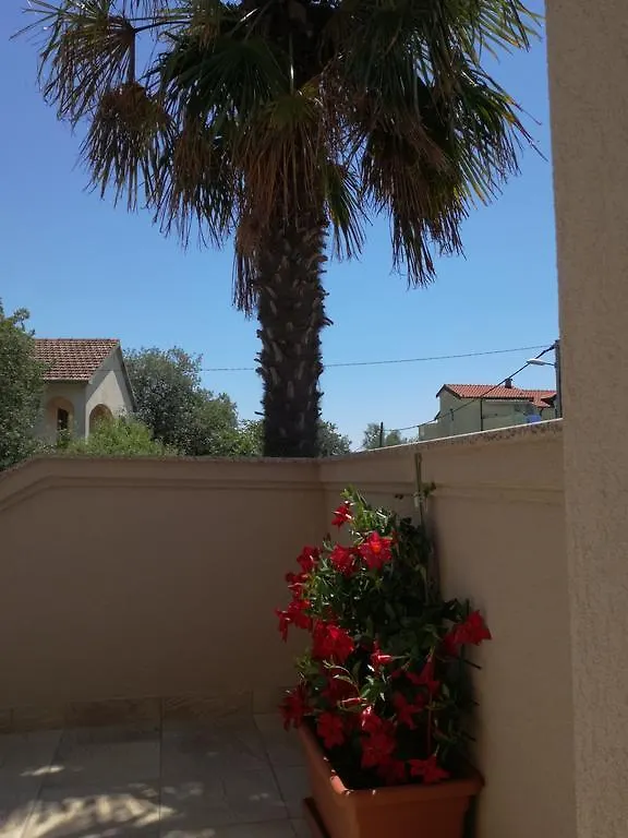 Juric Apartments Biograd Na Moru